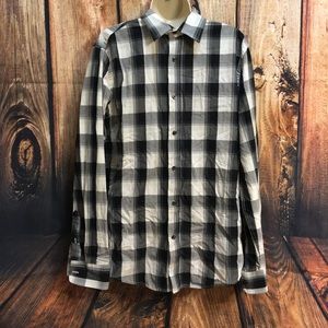 GAP Shirts - CLEARANCE! GAP Men’s Plaid Slim Fit Button Down GAP Shirts - CLEARANCE! GAP Men’s Plaid Slim Fit Button Down